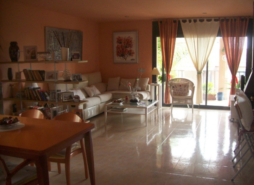 Venta - Chalet -
Calafell