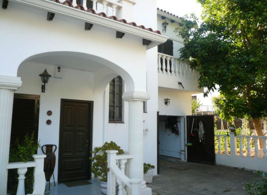 Venta - Chalet -
Calafell