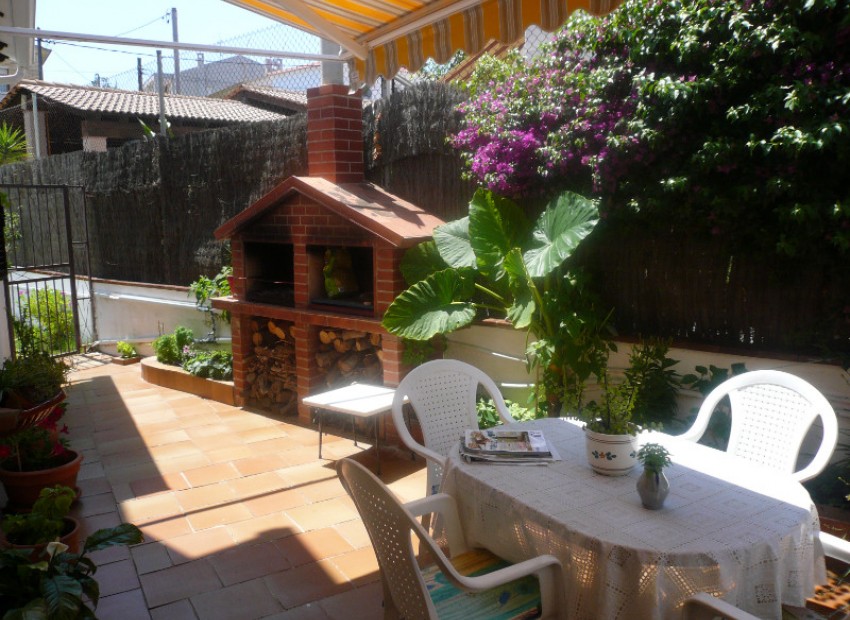 Venta - Chalet -
Calafell