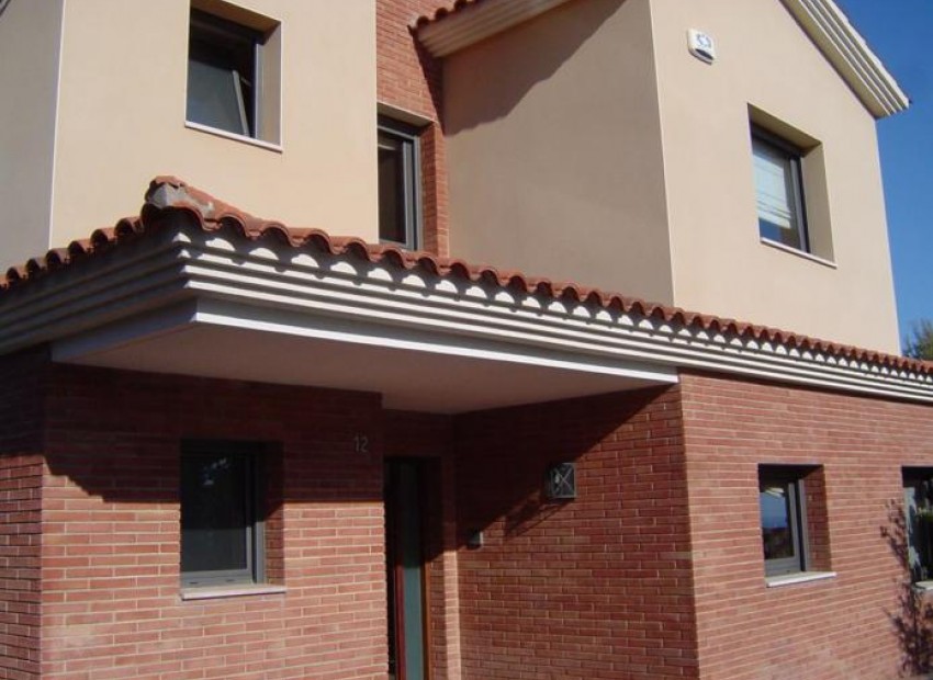 Venta - Chalet -
Calafell