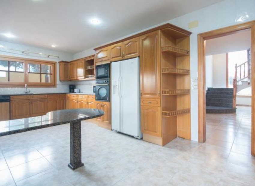 Venta - Chalet -
Calafell