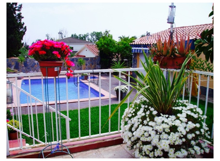 Venta - Chalet -
Cambrils