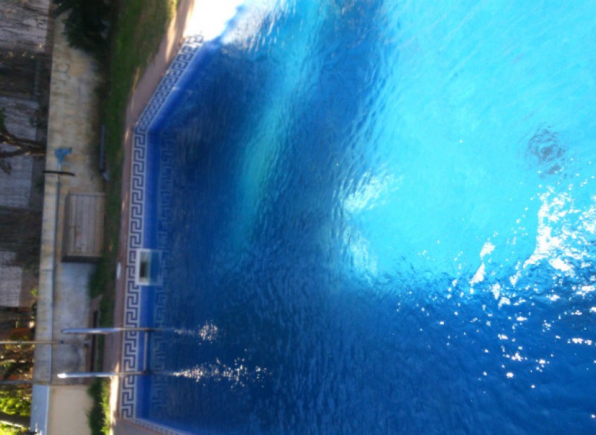 Venta - Chalet -
Coma Ruga