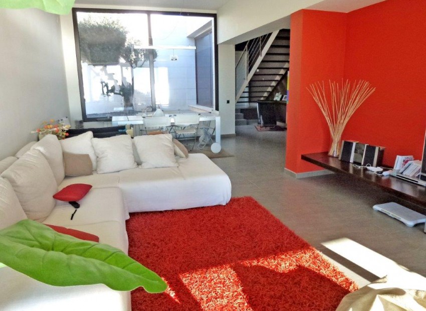 Venta - Chalet -
Coma Ruga