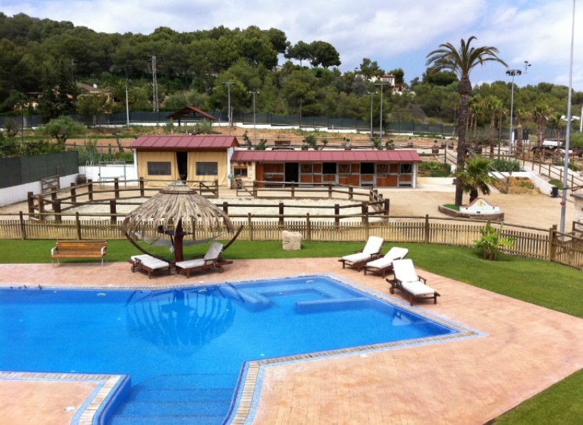 Venta - Chalet -
Cubellas