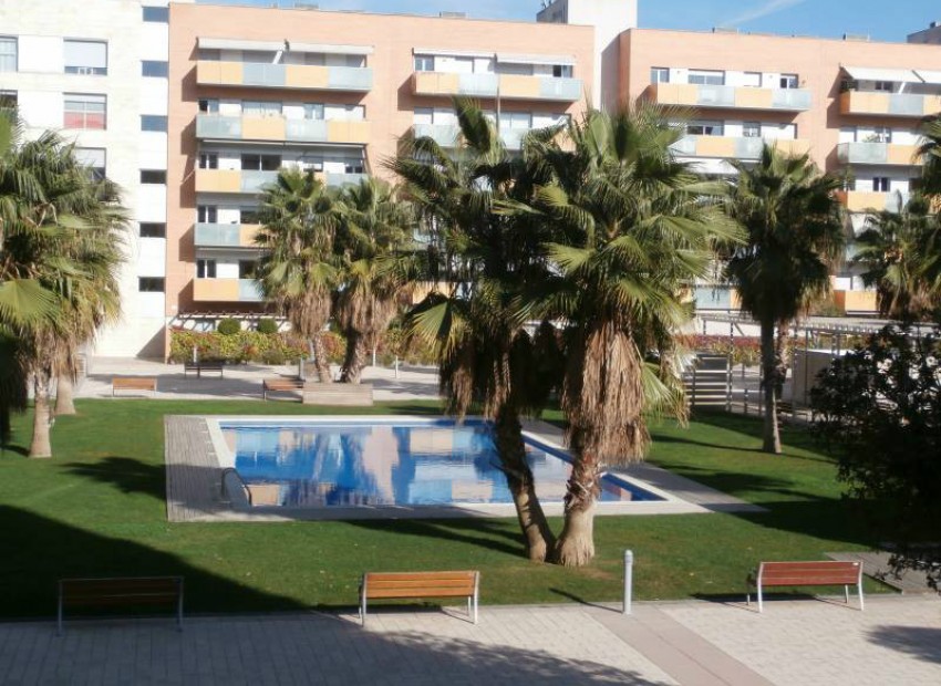 Venta - Piso -
Barcelona - El Poblenou