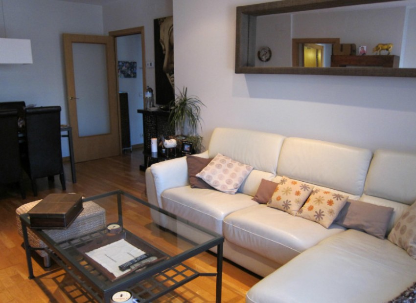 Venta - Piso -
Barcelona