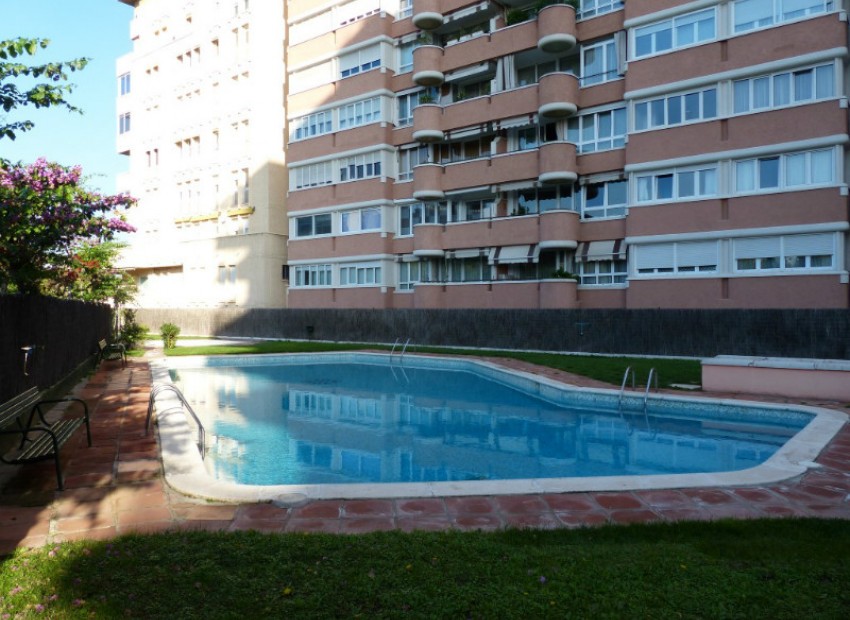 Venta - Piso -
Barcelona