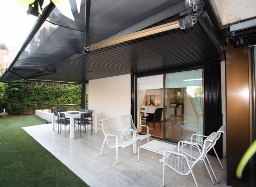 Venta - Piso -
Barcelona