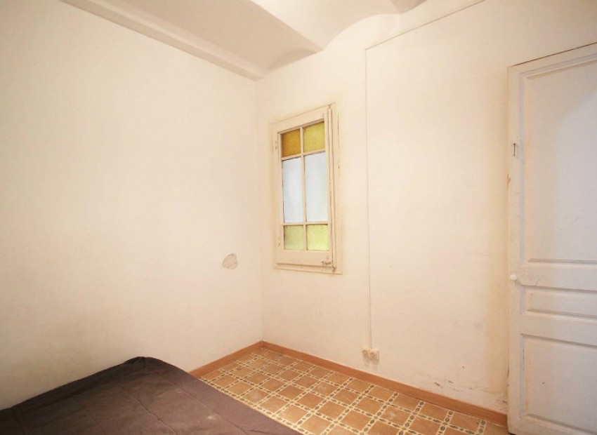 Venta - Piso -
Barcelona