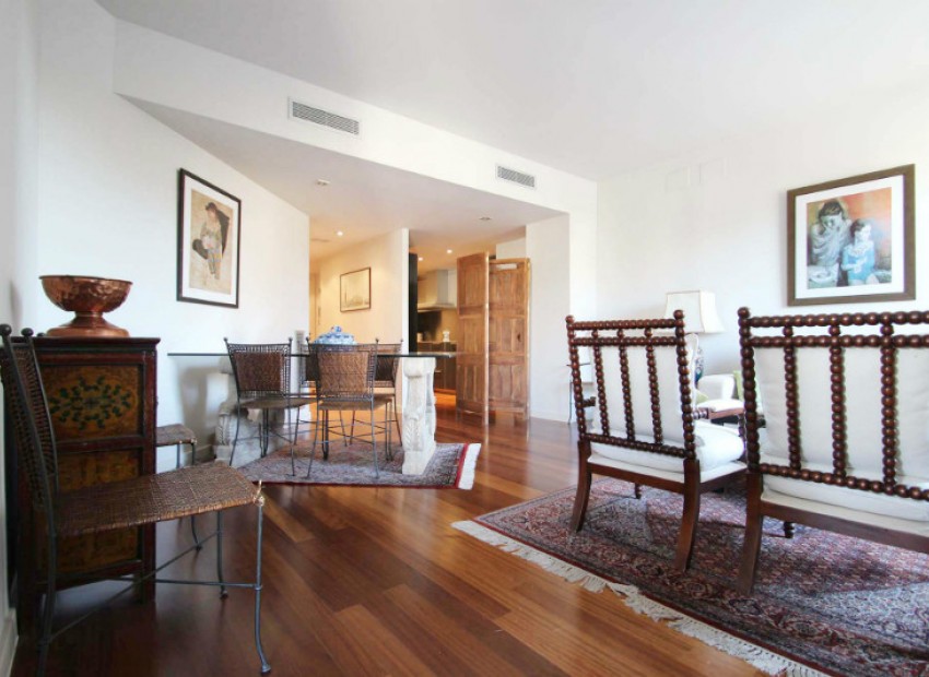 Venta - Piso -
Barcelona