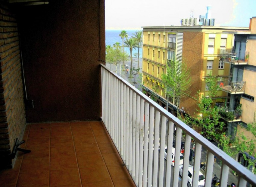 Venta - Piso -
Barcelona