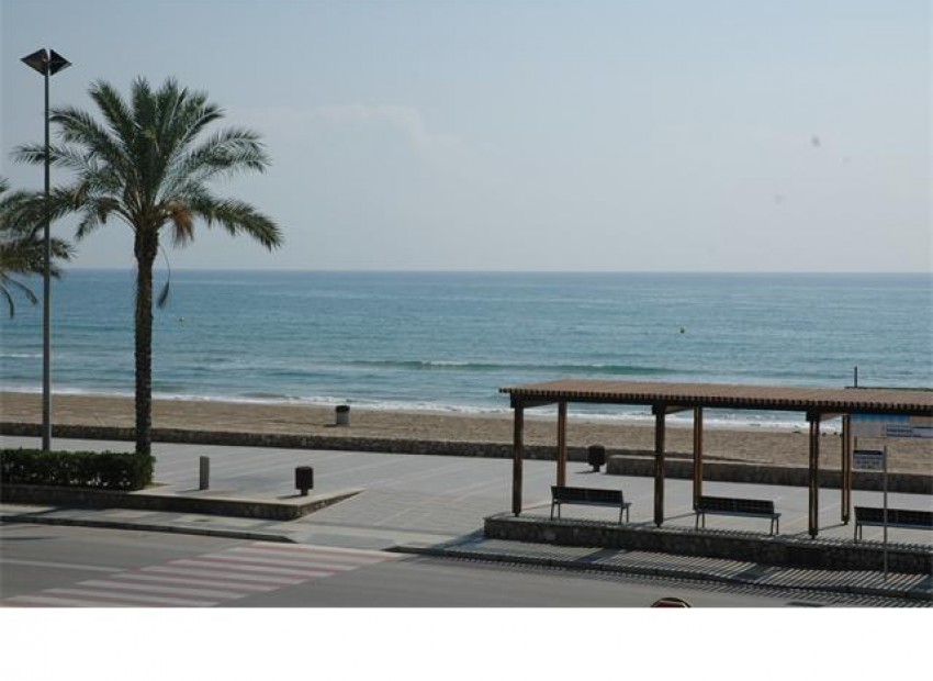 Venta - Piso -
Calafell