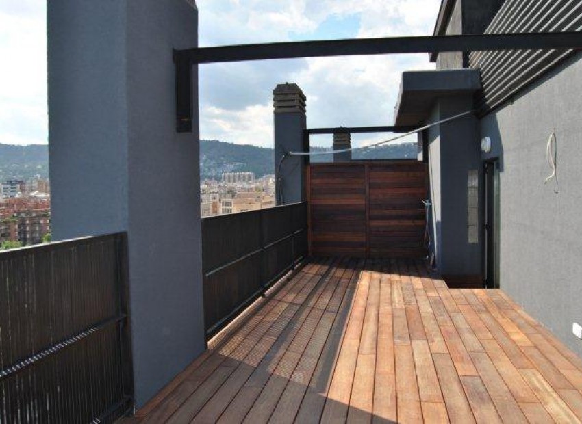 Venta - Piso -
Eixample