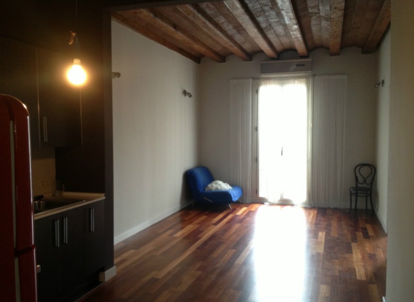 Venta - Piso -
Eixample