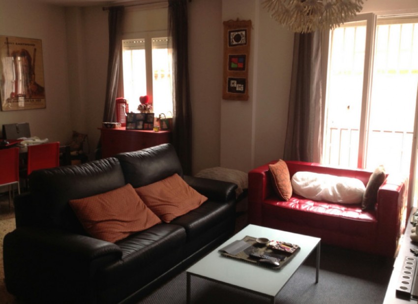 Venta - Piso -
Eixample