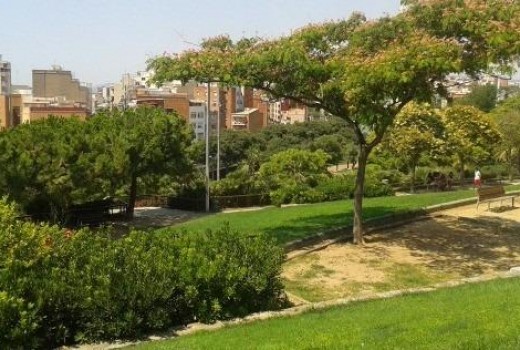Sale - Piso -
Hospitalet de Llobregat - El Gornal