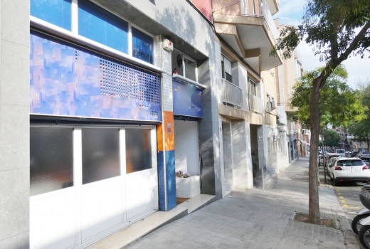 Sale - Commercial property -
Barcelona - El Guinardo