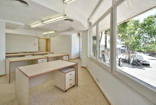Sale - Oficina -
Barcelona - El Baix Guinardo