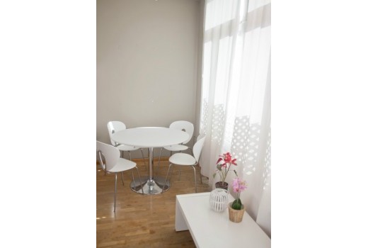 Venta - Piso -
Eixample