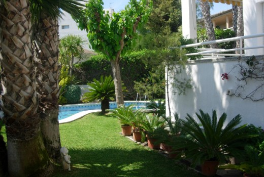 Venta - Chalet -
Calafell