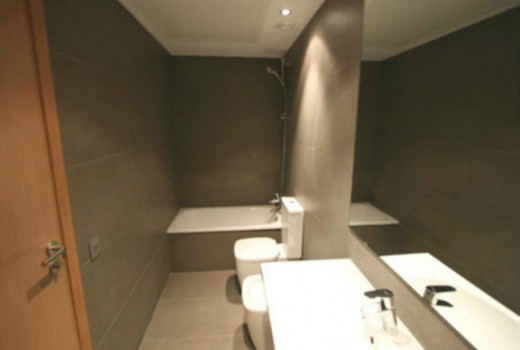 Sale - Piso -
Barcelona