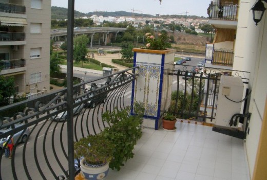 Sale - Piso -
Calafell