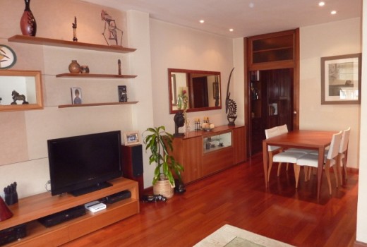 Venda - Piso -
Eixample