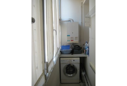 Sale - Piso -
Eixample