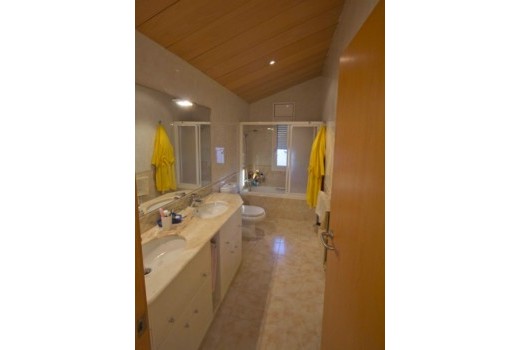 Sale - Chalet -
Gava