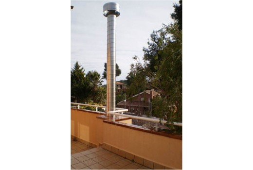 Sale - Chalet -
Gava