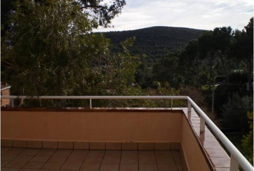 Sale - Chalet -
Gava