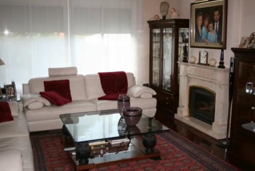 Sale - Chalet -
Castelldefels