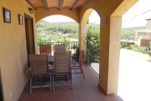 Venda - Chalet -
Coma Ruga