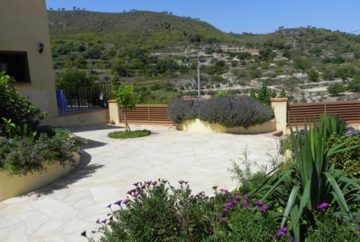 Venda - Chalet -
Coma Ruga