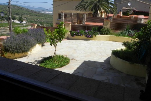 Venda - Chalet -
Coma Ruga