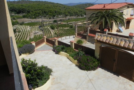 Venda - Chalet -
Coma Ruga