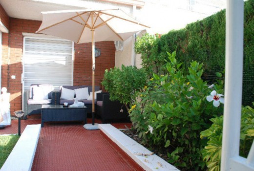 Sale - Adosado -
Cambrils