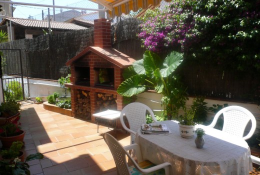 Sale - Chalet -
Calafell