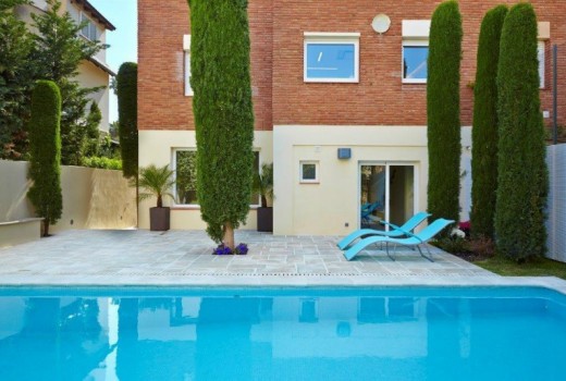 Продажа - Таунхаус -
Sarrià-Sant Gervasi-Pedralbes