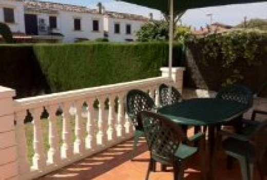 Sale - Adosado -
Cambrils