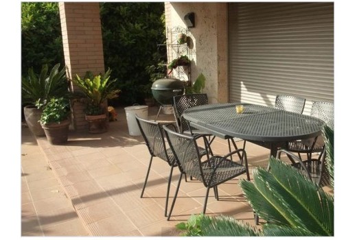 Sale - Adosado -
Cambrils