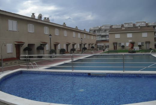 Sale - Adosado -
Cambrils