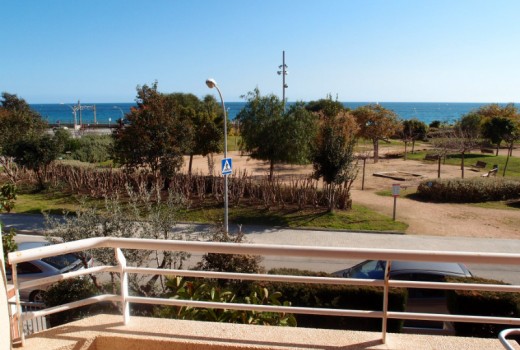 Sale - Adosado -
Barcelona