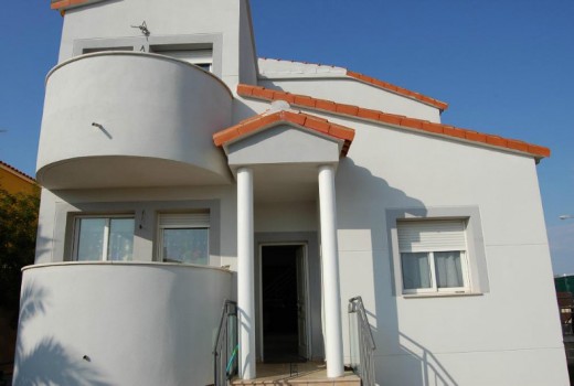 Sale - Chalet -
Cambrils