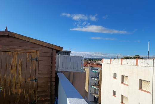 Sale - Piso -
Calafell