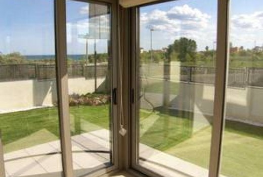 Sale - Adosado -
Cambrils