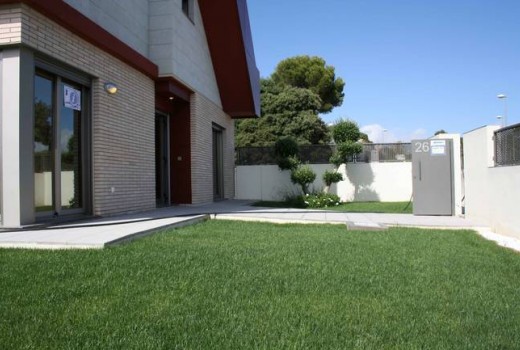 Sale - Adosado -
Cambrils