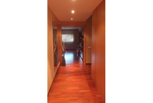 Venta - Piso -
Castelldefels