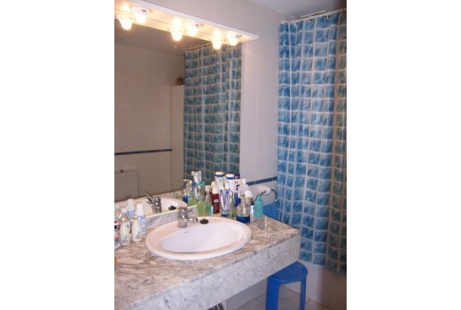 Sale - Piso -
Cambrils